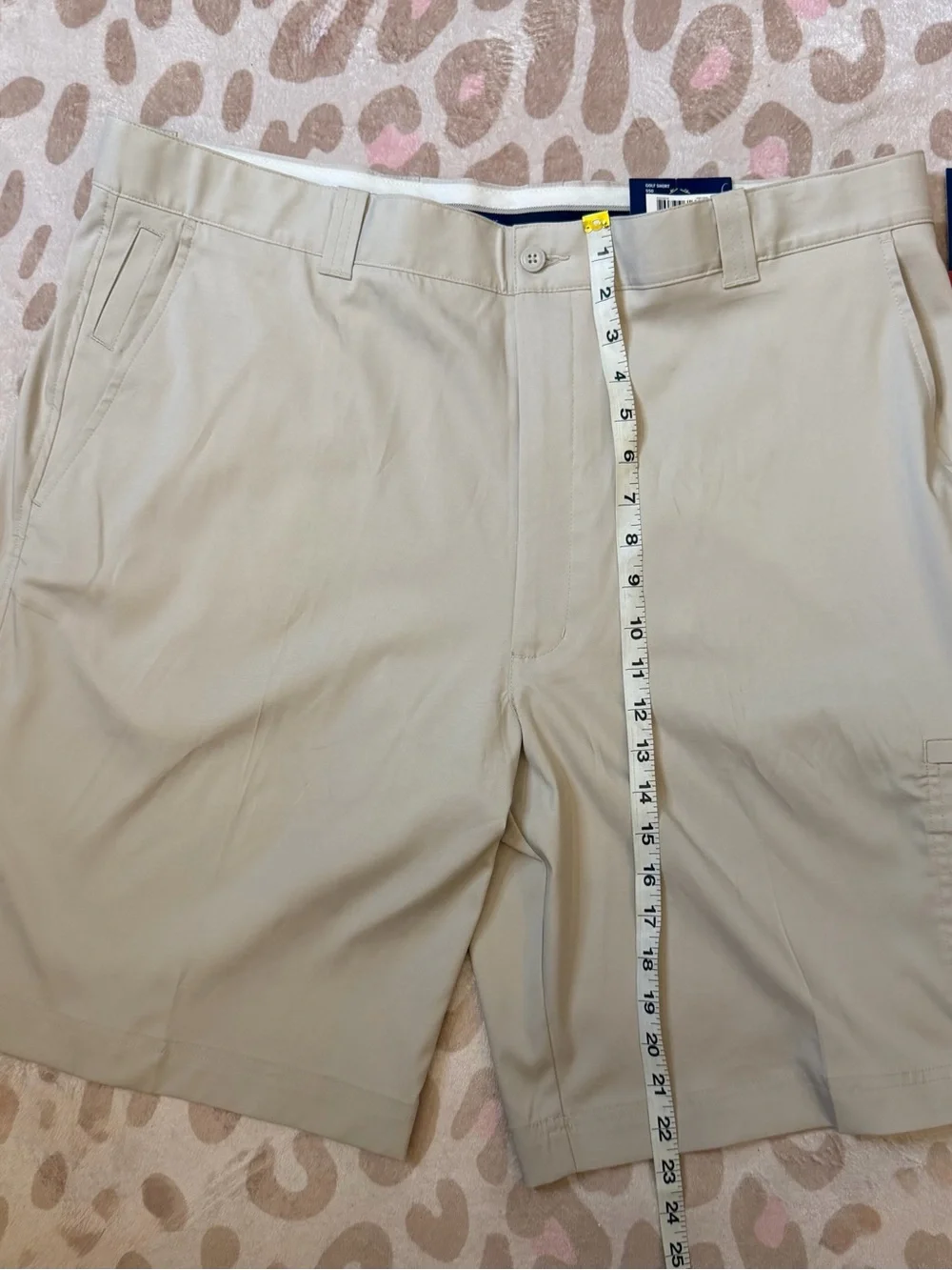 Falls Creek Men’s Beige Flat-Front Golf Shorts